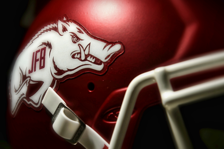 Razorbacks will honor Broyles with helmet decal