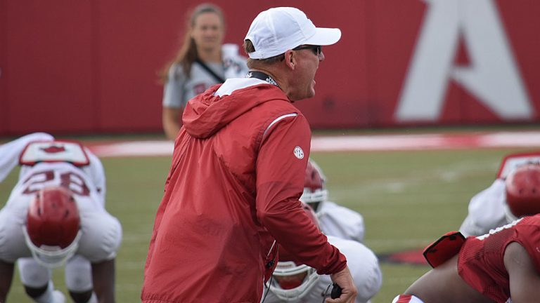 Morris gets players’ attention early in Monday’s practice
