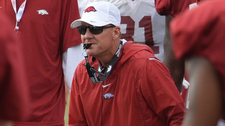 Picking the Hogs to go bowling in 2019, plus other New Year’s notes