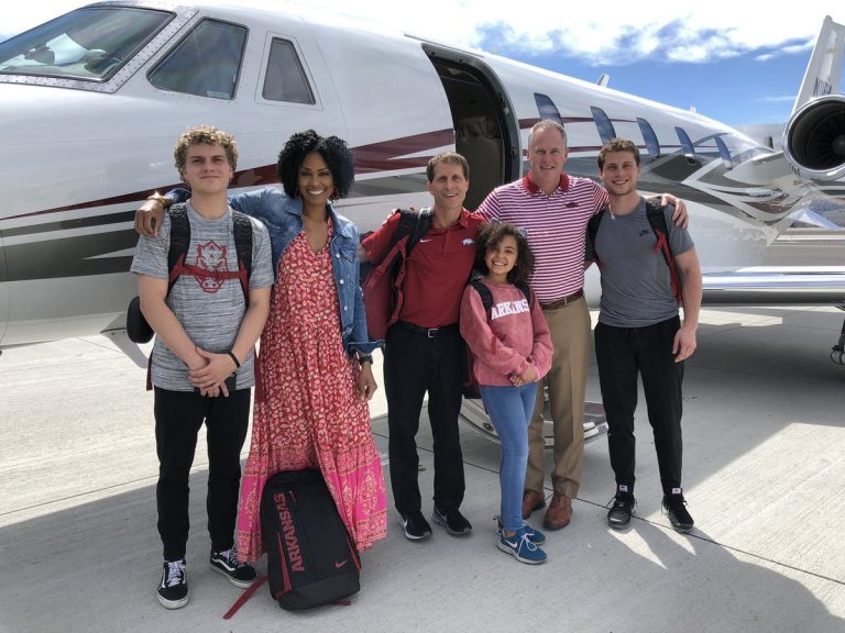 Musselman, family headed to Arkansas after agreeing to deal