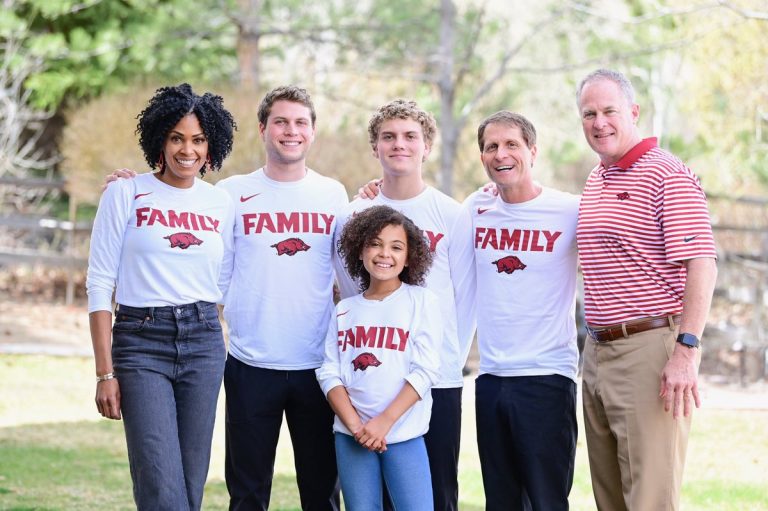 It’s done! Razorbacks finalize deal with Musselman as new basketball coach