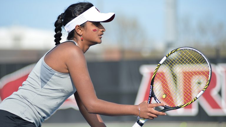 Razorbacks fall to Tennessee, then bounce back to down Oral Roberts