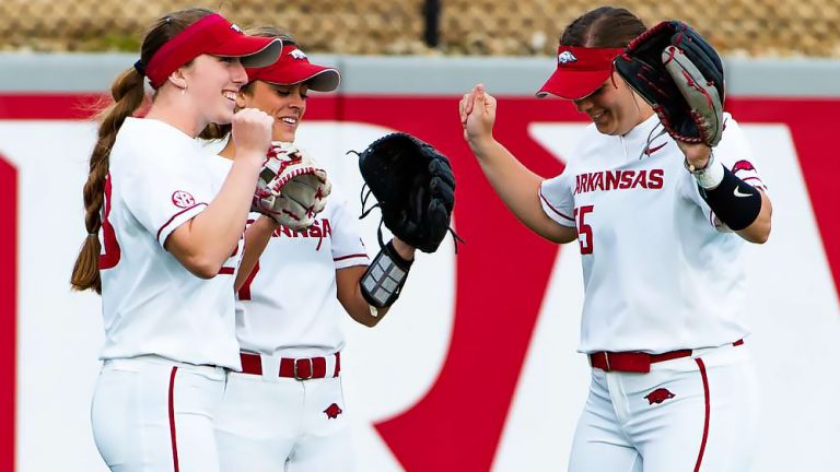 Razorbacks host Furman for ‘Bark in the Park’ weekend series