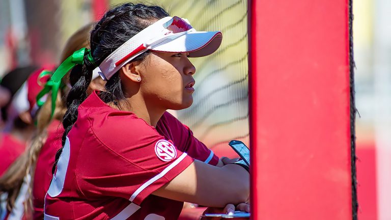 Razorbacks, Golden Lions meet Tuesday for first time in program history