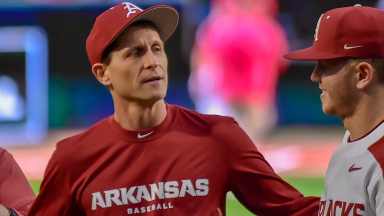Campbell’s strong effort, timely hitting paces Razorbacks over Bulldogs