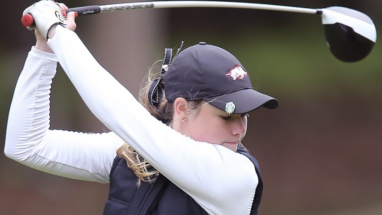 Matthews wins, but Razorbacks fall in match play at SEC