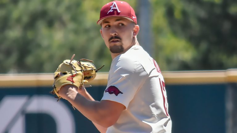 Razorbacks will start season with Top 10 ranking by <i>Collegiate Baseball</i>