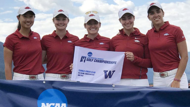 Hogs start fast on front nine, qualify for NCAA Championships at Blessings