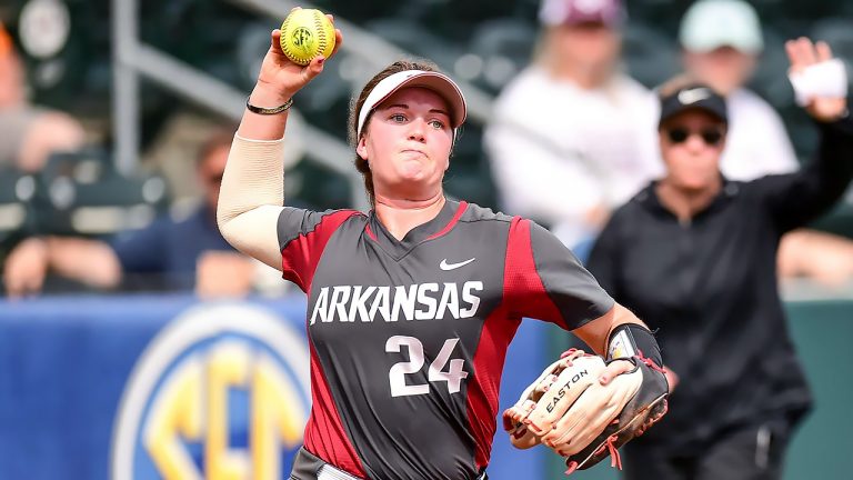 Arkansas falls in first round of SEC Tournament to Georgia, 4-1