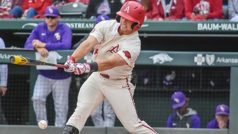 Late homer drops Razorbacks in series finale against LSU on Saturday