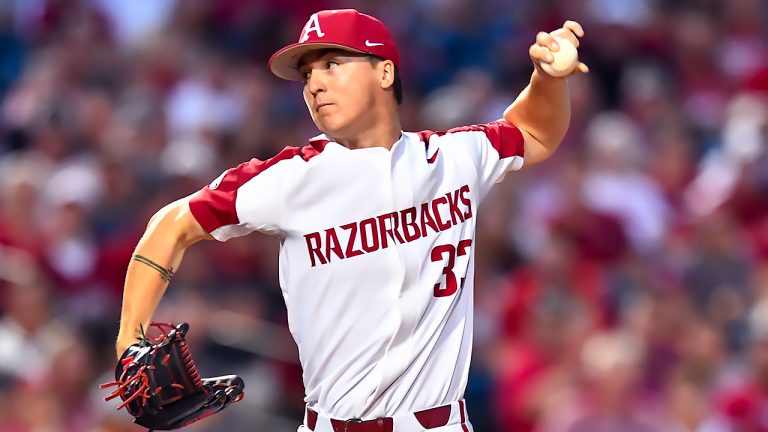 Baseball writers put Razorbacks at fifth in preseason baseball rankings