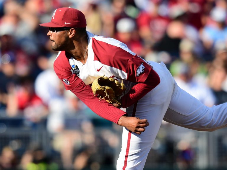 Florida State knocks off Razorbacks in opener at College World Series