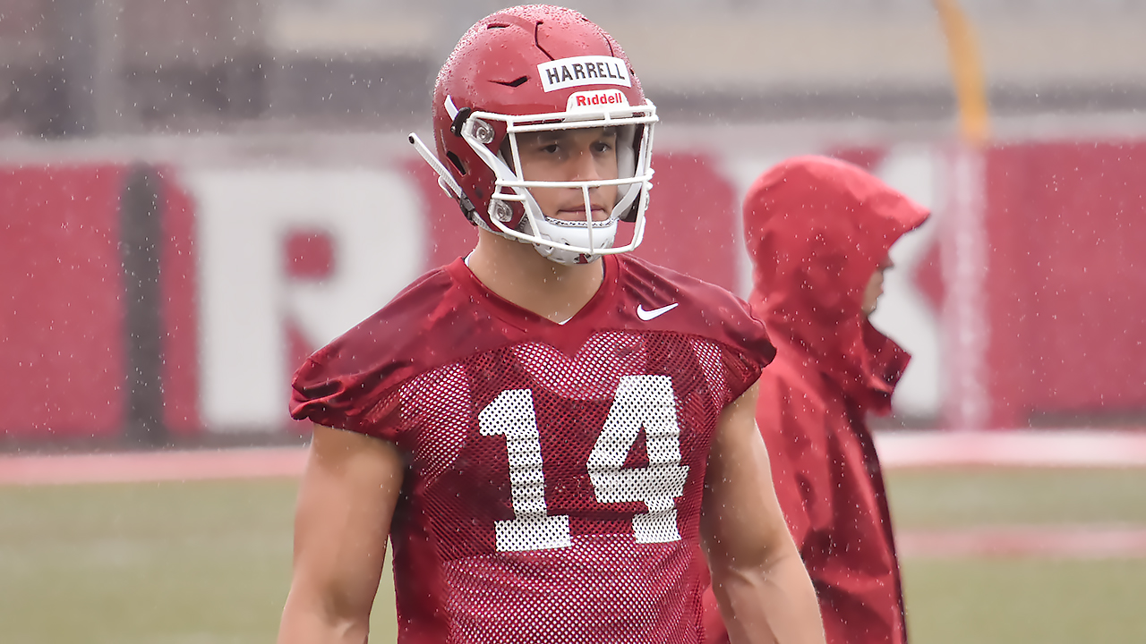 FACES OF CAMP Some of photos from Friday, Saturday workouts » Hit That