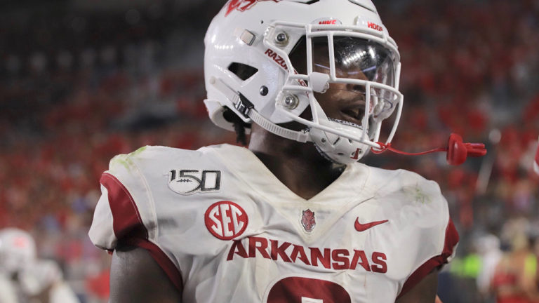 KNWA Video: Curl on fumble, return for Hogs’ touchdown