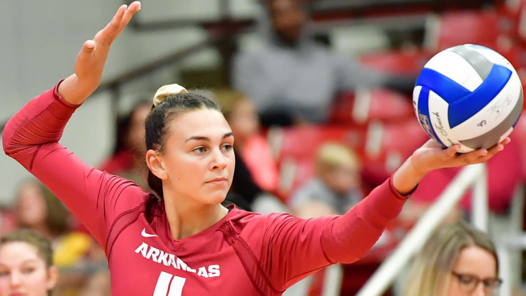 Razorbacks drop late night match to No. 25 San Diego