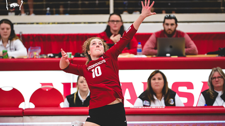 Volleyball downs Alabama for first time in 10 meetings, going back to ’13
