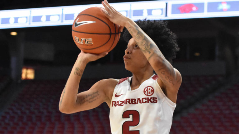 Hogs run away from Tulsa for 91-41 win behind Tolefree, Barnum