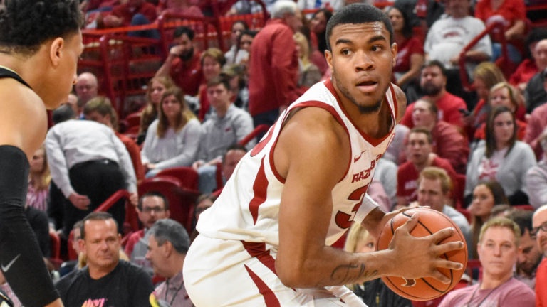 Whitt finds lots of points, Chaney finds playing time as Hogs roll past Vandy