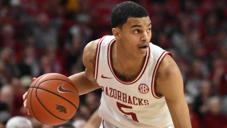 Reports say Harris entering transfer portal as grad transfer for final year