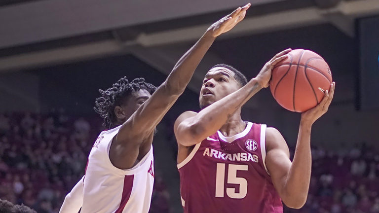 Jones’ big game against Alabama garners third ‘player of week’ honor from SEC
