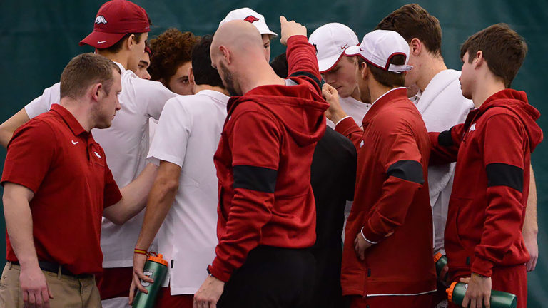 Razorbacks follow win over No. 5 Bears downing Omaha comfortably