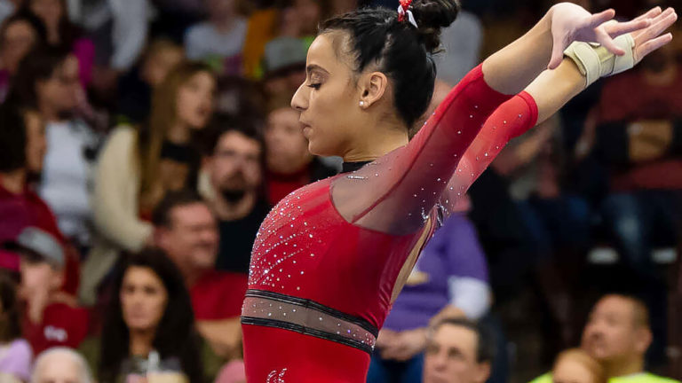 Razorbacks’ Carter named co-specialist of week in SEC