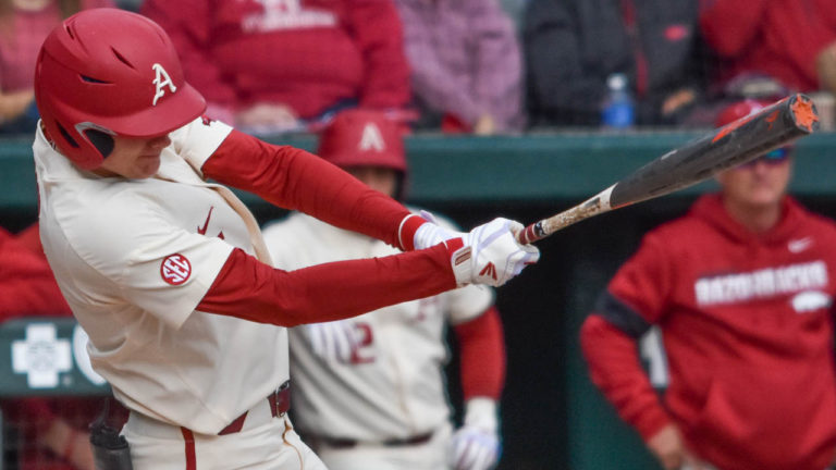 Hogs lose first game of year against Oklahoma in Shriners Classic on Friday