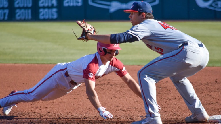 Arkansas freshman Moore garners co-player of week honors in SEC