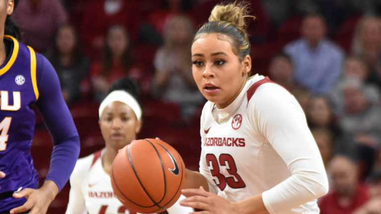 Tolefree, Dungee pace Razorbacks past Auburn to start SEC Tournament