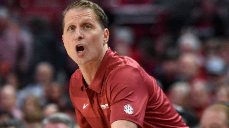 Basketball practices can start Monday, games Nov. 25, per vote by NCAA