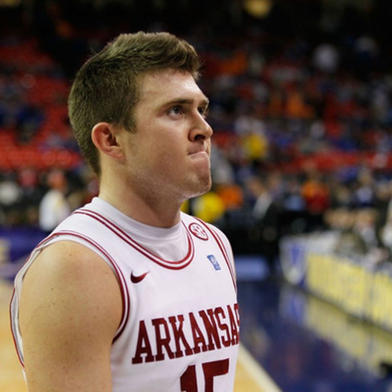 Bud Light Seltzer Morning Rush Podcast — Hog bball roster, Rotnei Clarke joins and more!