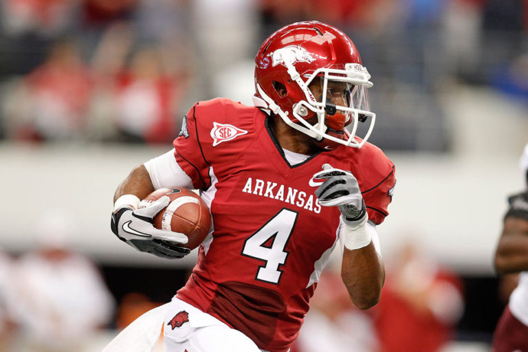 Bud Light Seltzer Morning Rush Podcast — Jarius Wright, plus best Razorback home advantage