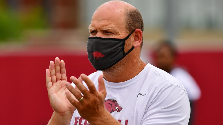 Hogs’ Odom nominated for award named for legendary head coach