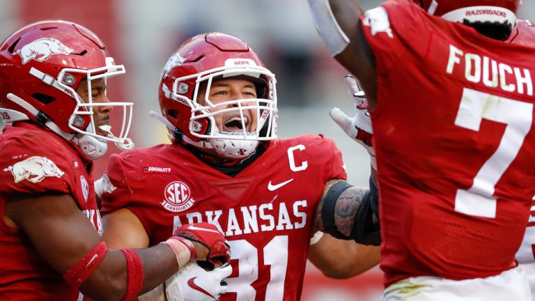 Morgan leads SEC in tackles, announces he’s coming back