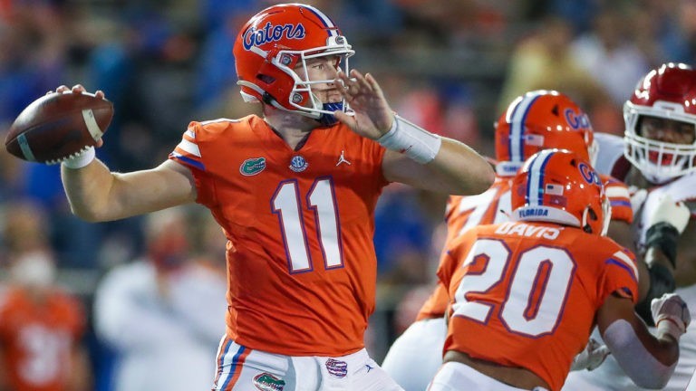 GAMEDAY BLOG: Arkansas can’t keep up with Gators in 63-35 loss