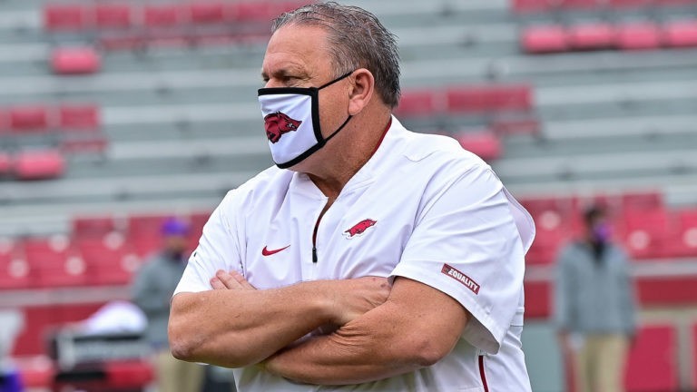 Razorback fans will be fascinated with Texas game, but shouldn’t be