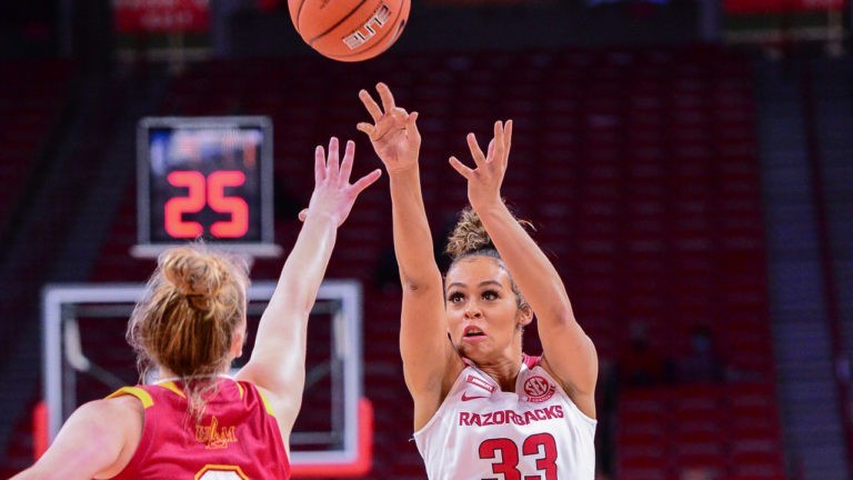 Dungee gets honored as top player in SEC after Hogs down Baylor