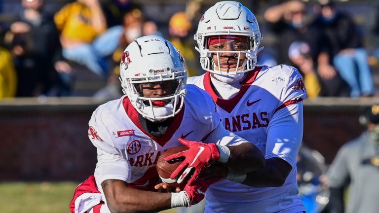 Don’t blame offense for loss … it was a complete defensive collapse