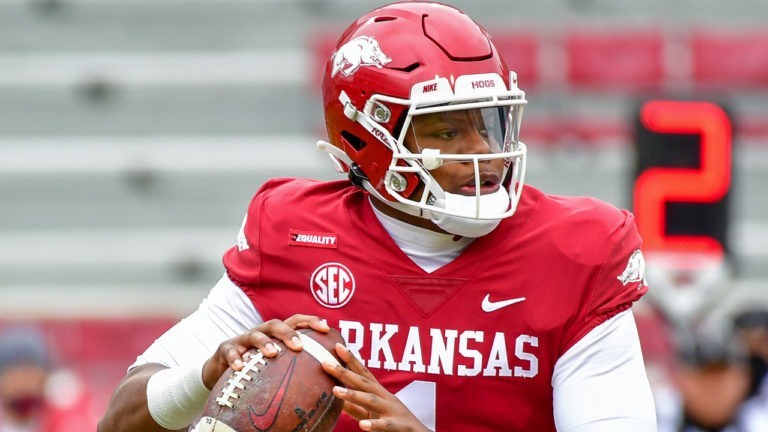 HALFTIME REPORT: Hogs’ poor offensive execution digs 38-3 hole