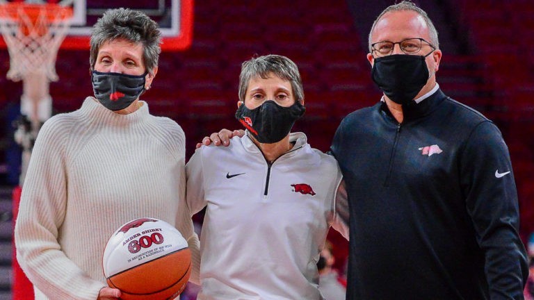 Neighbors on Shirey getting No. 600 as part of Hogs’ women’s basketball