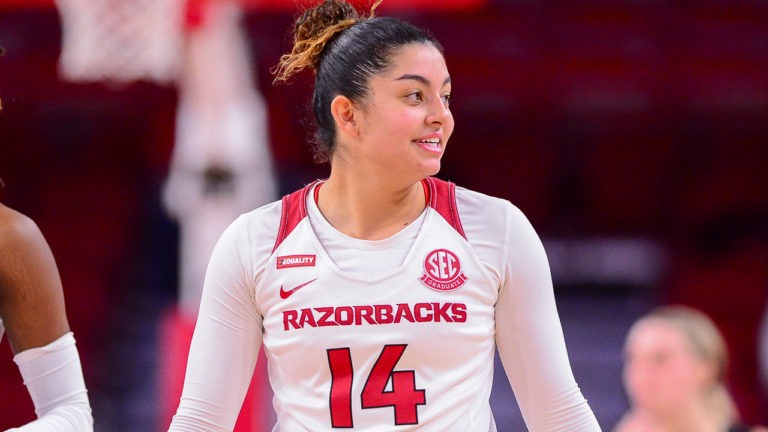 Neighbors replaces Vanderbilt with powerhouse Uconn in Bud Walton