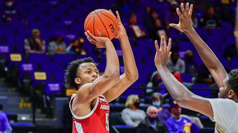 Listen here for Hogs’ road game at Alabama; pregame starts at 2 p.m.