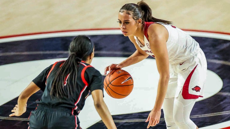 Hogs drop another one at end, falling to Georgia on Monday night