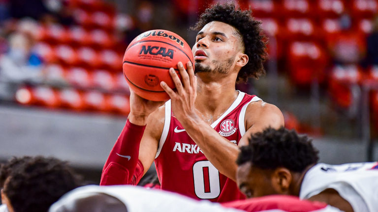 Smith out 3-6 weeks with ankle as Hogs host Missouri today