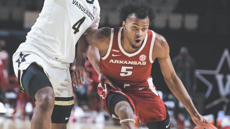 Moody talked with Cunningham ahead of game, but no basketball conversation