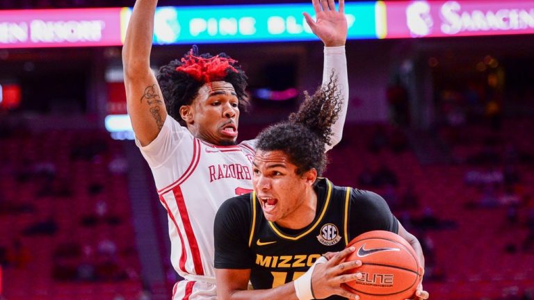 Henry on Alabama winning another title, looking ahead to game with LSU