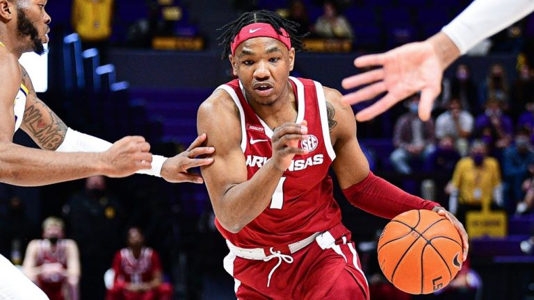 LSU had really good game, Hogs had really bad game, Holt says on Halftime