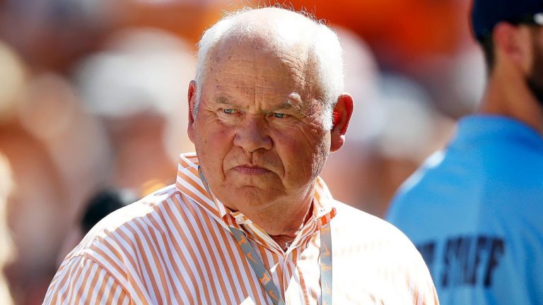 Fulmer didn’t step down on his own as Vols’ athletics director, says King