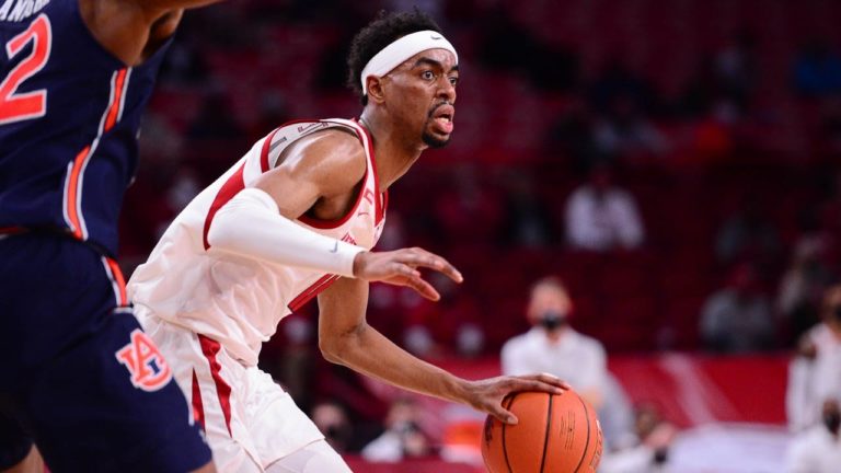 Tate recapping Razorbacks’ come-from-behind win over Auburn