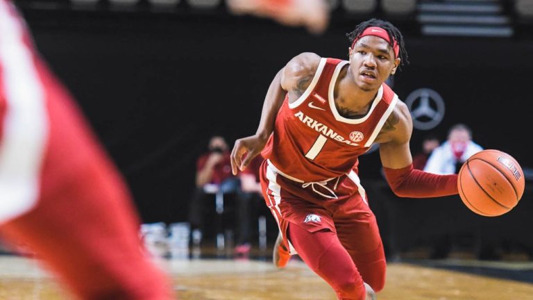 Murphy says Hogs’ analytics improved in Saturday’s win over Vanderbilt